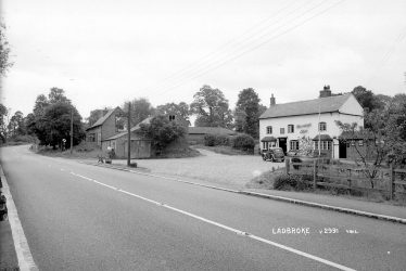 Ladbroke.  Bell Inn