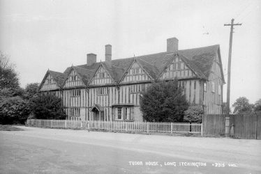 Long Itchington.  Tudor House