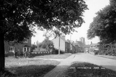 Long Itchington.  Church Road