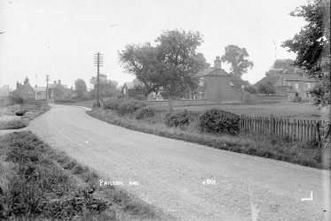Pailton.  Village street