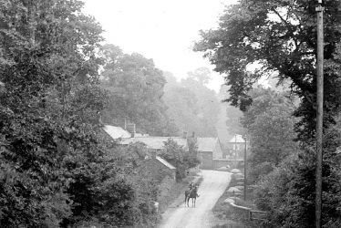 Priors Marston.  Hardwick Road