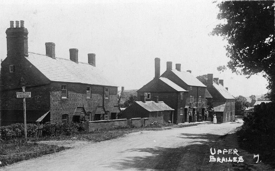 The main street, Upper, Brailes.  1900s |  IMAGE LOCATION: (Warwickshire County Record Office)