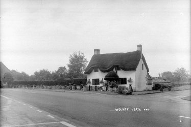 Wolvey.  Thatched cottage