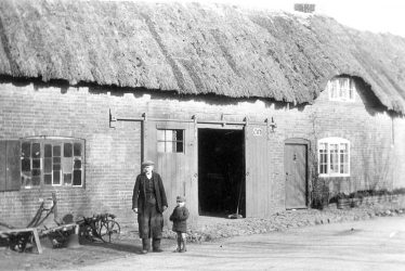 Clifton upon Dunsmore.  Cottage