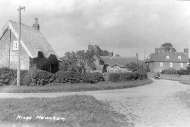 Kings Newnham.  Cottages