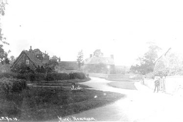 Kings Newnham.  Village scene
