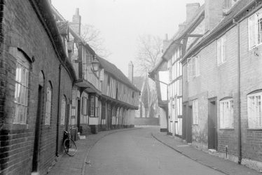Alcester.  Malt Mill Lane