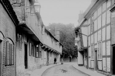 Alcester.  Malt Mill Lane
