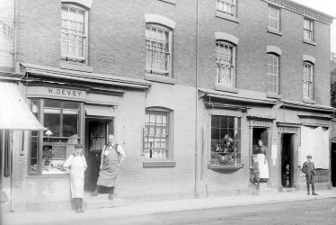 Alcester.  W. Devey's shop