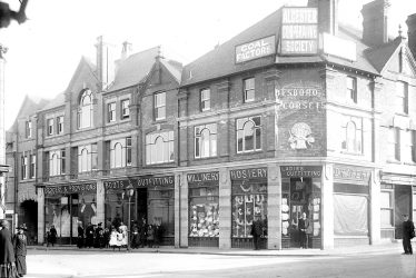Alcester.  Co-op