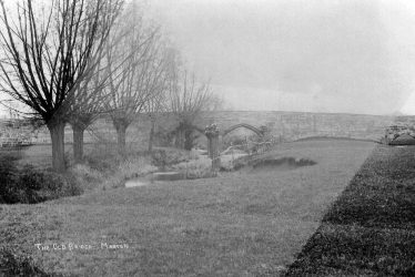 Marton.  Old Bridge