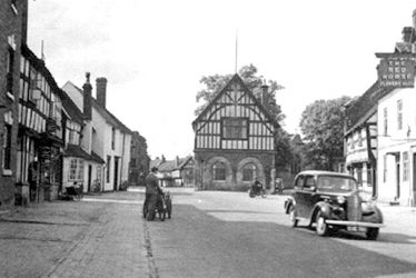 Alcester.  Henley Street