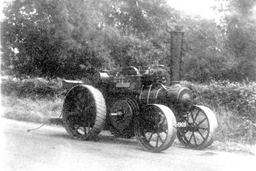 Salford Priors.  Agricultural machinery