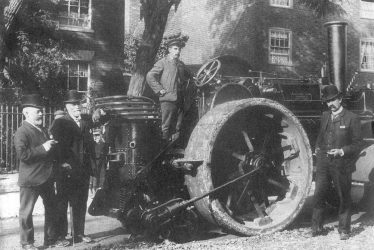 Salford Priors.  Agricultural machinery