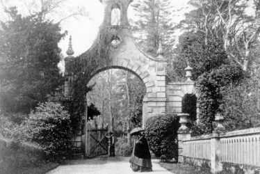 Warwick.  Guy's Cliffe