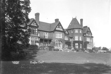 Ardens Grafton.  Grafton Court