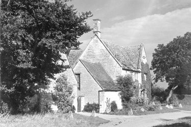 Armscote.  Stone house
