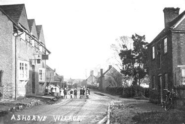 Ashorne.  Village street
