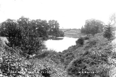 Ardens Grafton.  Black Cliff by the River Arrow