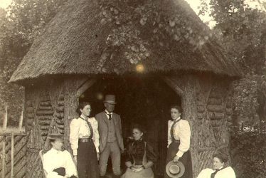 Cherington.  Dickins family group