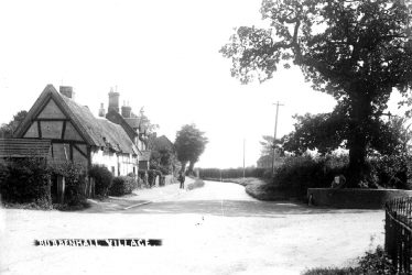 Bubbenhall.  Cottages