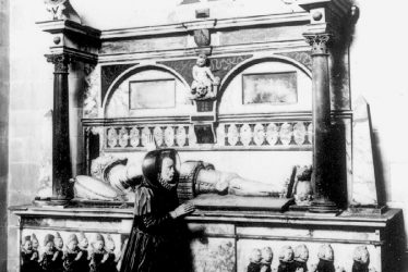 Charlecote.  Sir Thomas Lucy's tomb