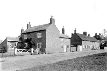 Clifford Chambers.  Post Office