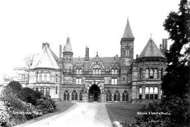 Ettington.  Ettington Park