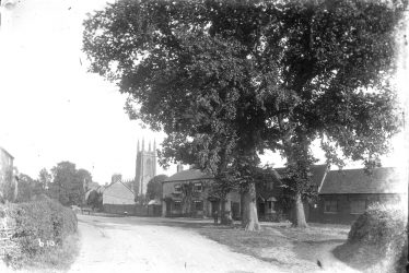 Hampton Lucy.  Church