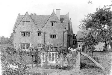 Ilmington.  Manor House