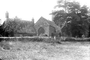 Ilmington.  St Mary's church