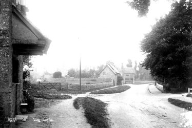Long Compton.  Saints Peter and Paul Church