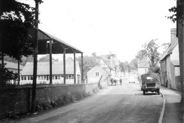 Cubbington.  New Street