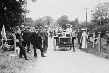 Edgehill.  Motor car rally