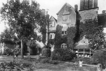 Salford Priors.  Nunnery, Salford Hall