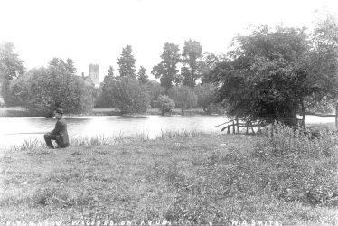 Welford on Avon.  River view