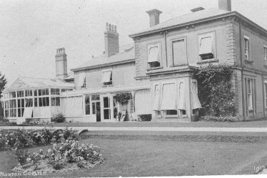 Norton Lindsey.  Norton Curlieu House