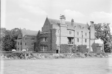 Ashorne.  Hill Farm