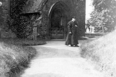 Alderminster.  St Mary and Holy Cross Church