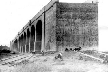 Rugby.  Great Central Railway viaduct