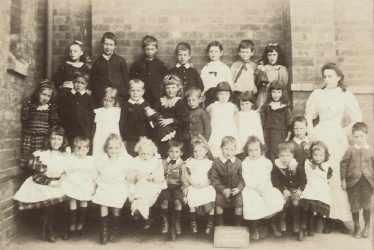 Long Lawford.  School Infants Class