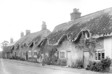 Dunchurch.  Cottages