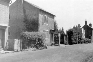 Bidford on Avon.  Street scene