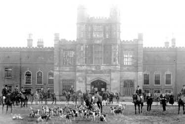 Coughton.  Coughton Court, hunt meet