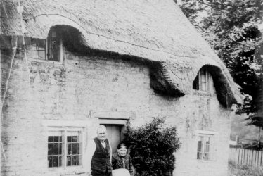 Lighthorne.  Rosemary Cottage