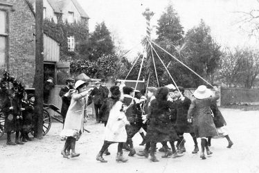 Kineton.  Maypole dancing