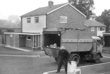 Ilmington.  Refuse collection