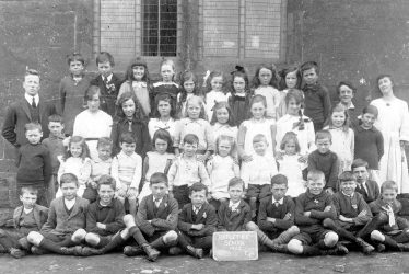 Ratley.  Church of England school pupils