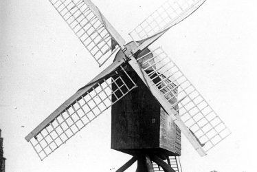 Fenny Compton.  Post windmill