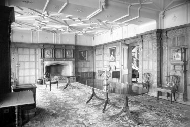 Barford.  Dining room at Barford Hill House